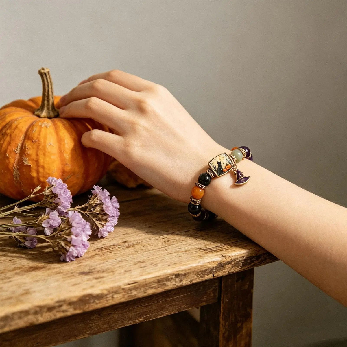 Halloween Collection – Halloween Black Cat Bumpkin Beaded Bracelet