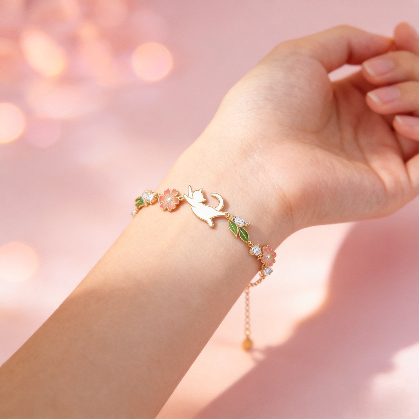 S925 silver bracelet featuring a delicate cat and flower design