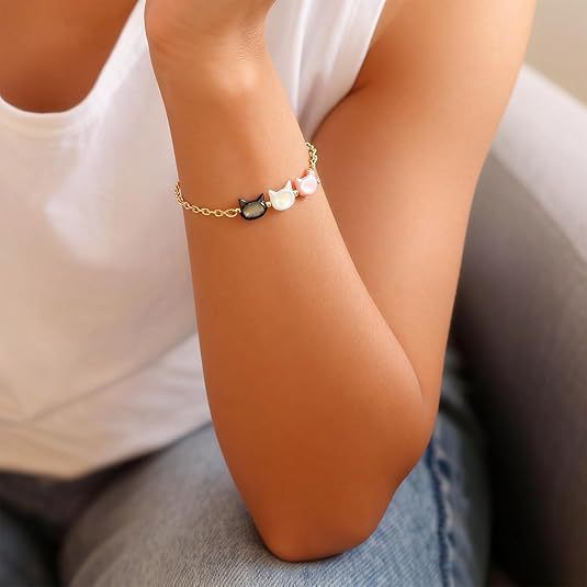 Cute handmade cat-themed bracelet for women