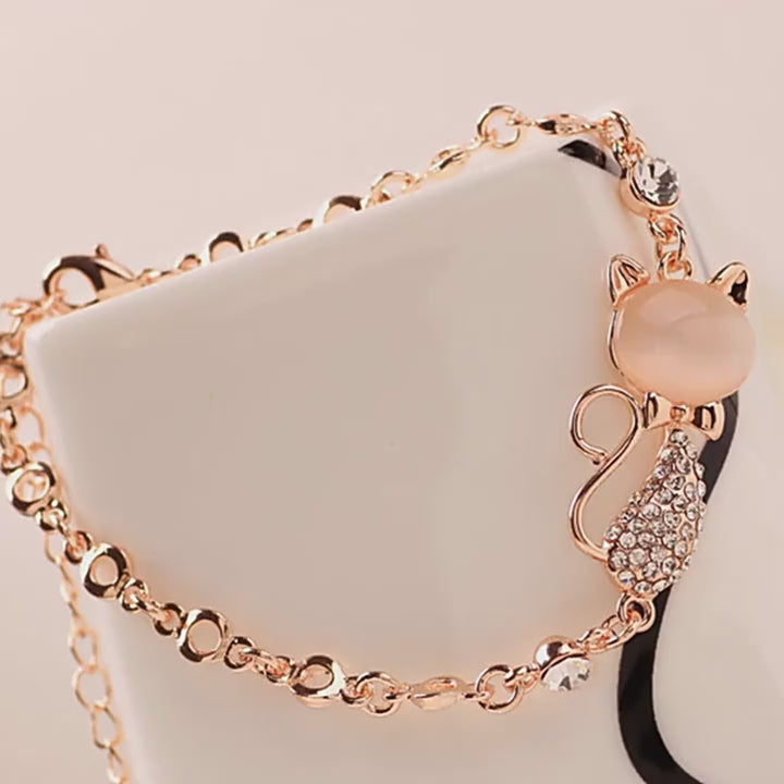 Women's stone-studded cat-shaped bracelet